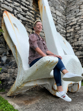 Sailing Into Bermuda