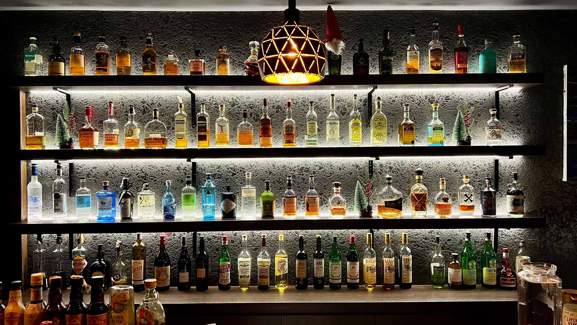 Holy Moly Cocktail Club in Belgrade