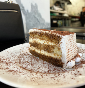 HX Hurtigruten Pole to Pole