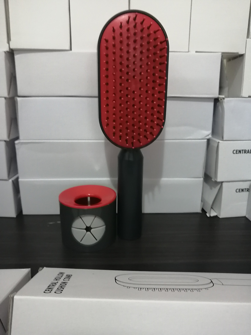 Thumbnail: Self-Cleaning Professional Comb (With Handle Gift)