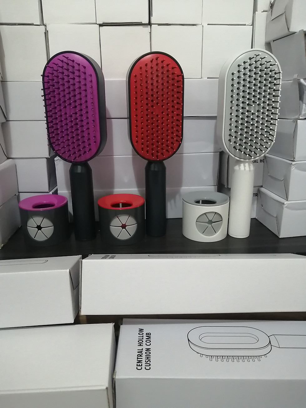Thumbnail: Self-Cleaning Professional Comb (With Handle Gift)