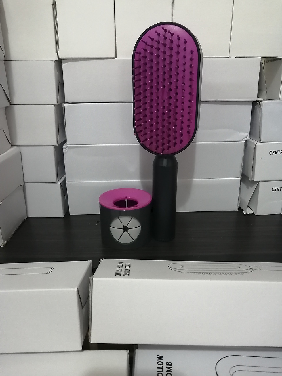 Thumbnail: Self-Cleaning Professional Comb (With Handle Gift)