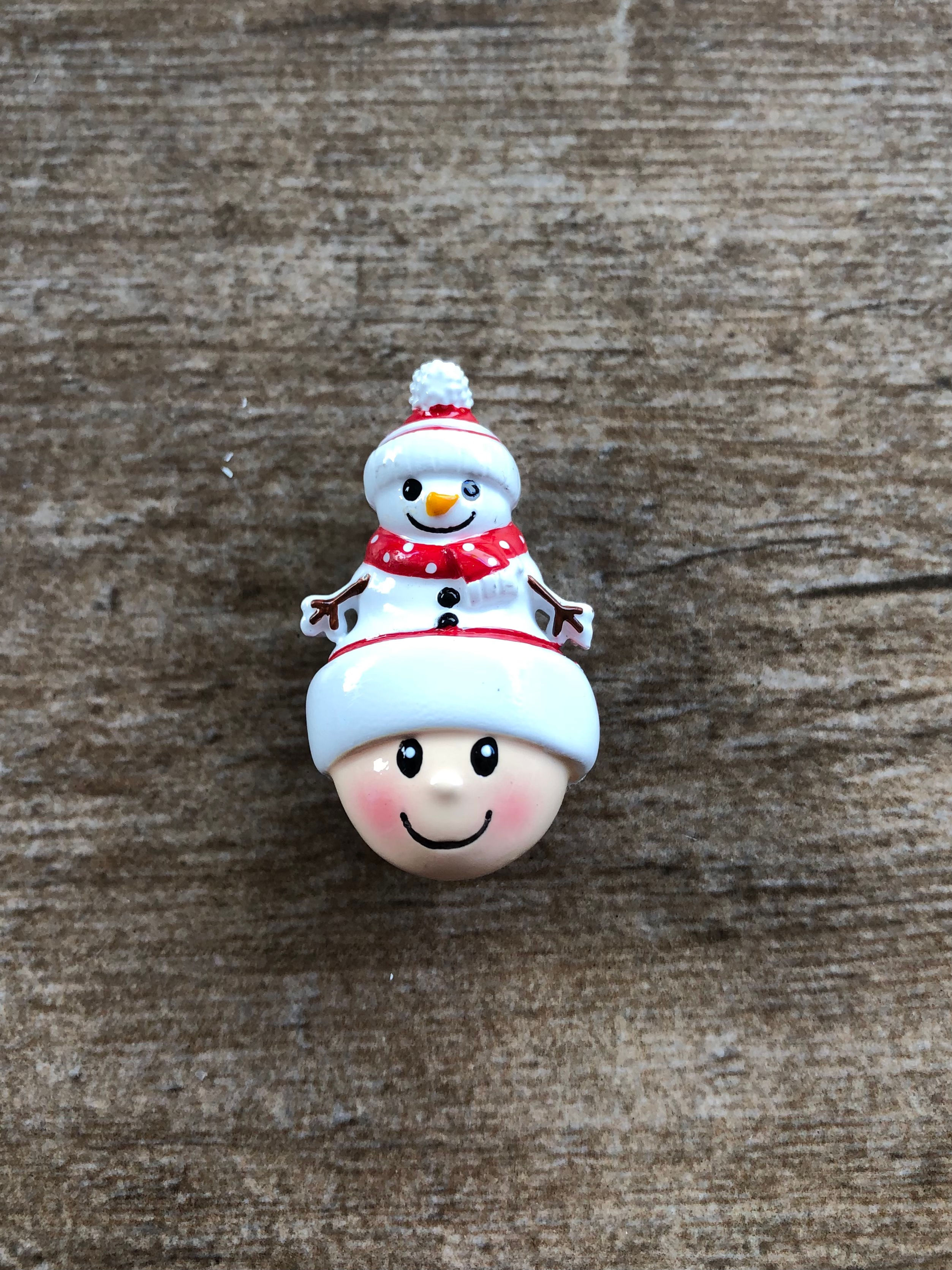 Red Snowman Hat 