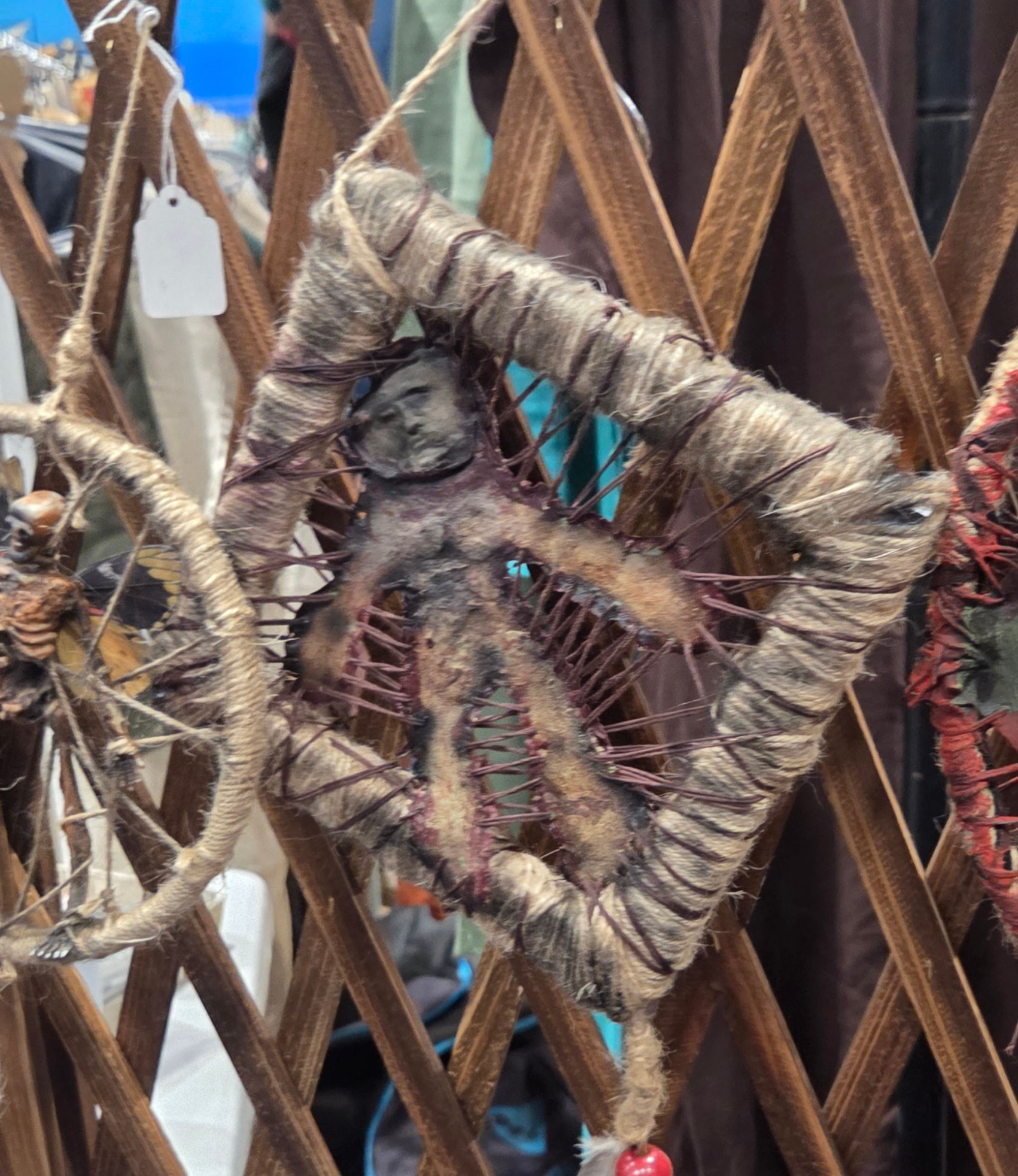 Skinchant Snare – Flayed Pixie Trophy