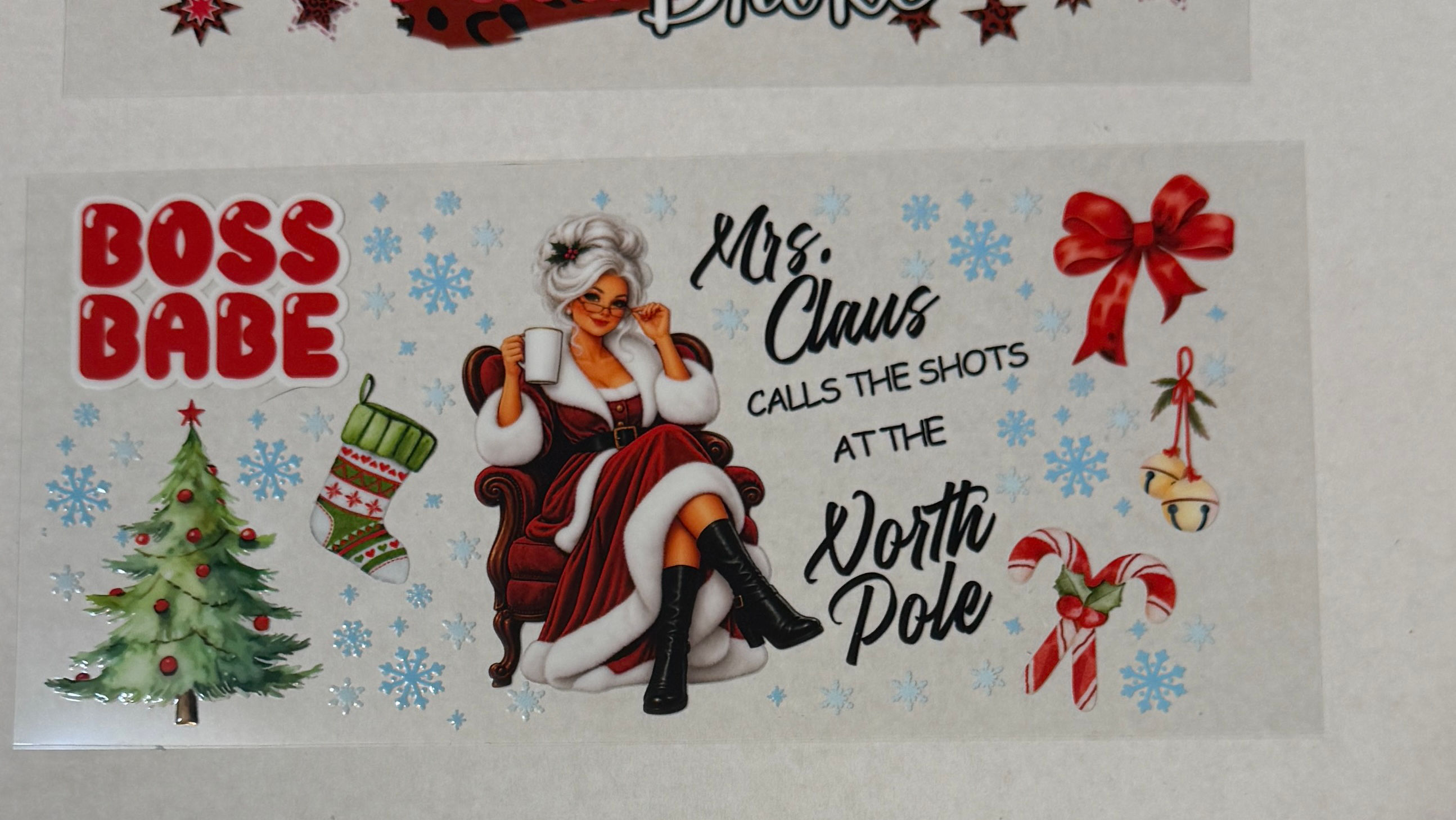Wrap 1388-Mrs. Clause 1