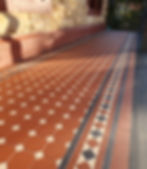 OCTAGON & DOT +Â GRAND NORWOOD BORDER