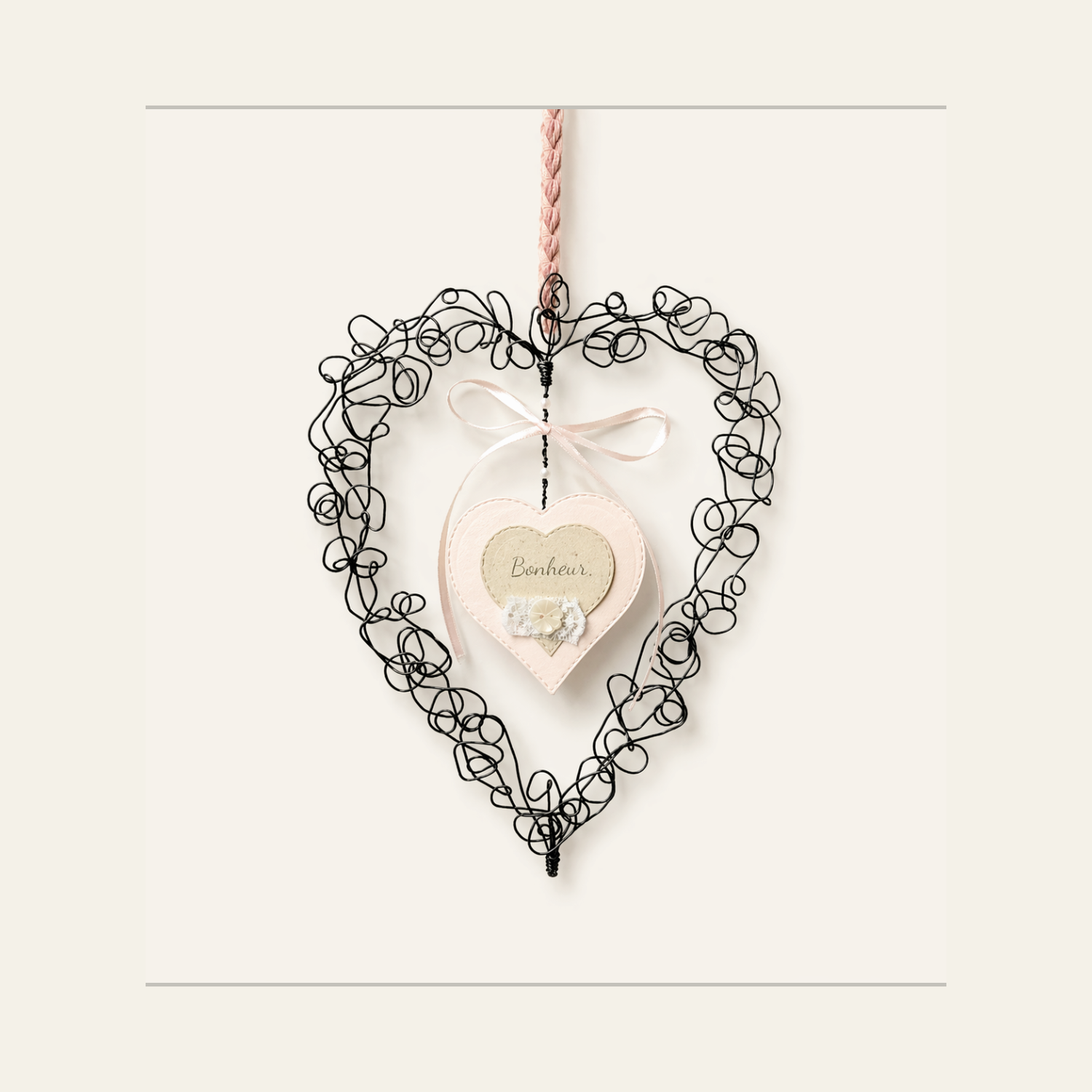 Cœur en fil de fer décoratif – Bonheur – Création artisanale