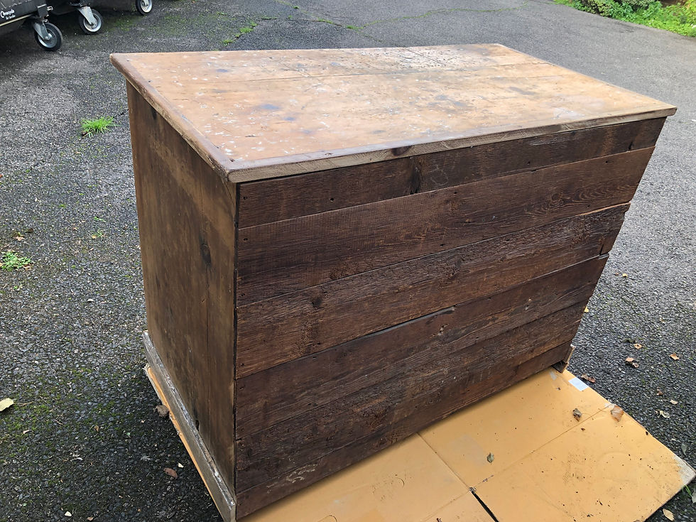 Thumbnail: Antique Chest of Drawers