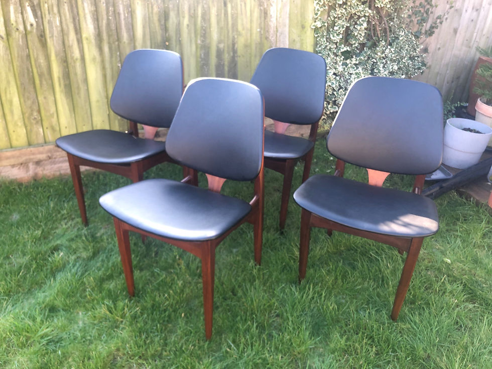 Thumbnail: Four Elliotts of Newbury Teak Dining Chairs