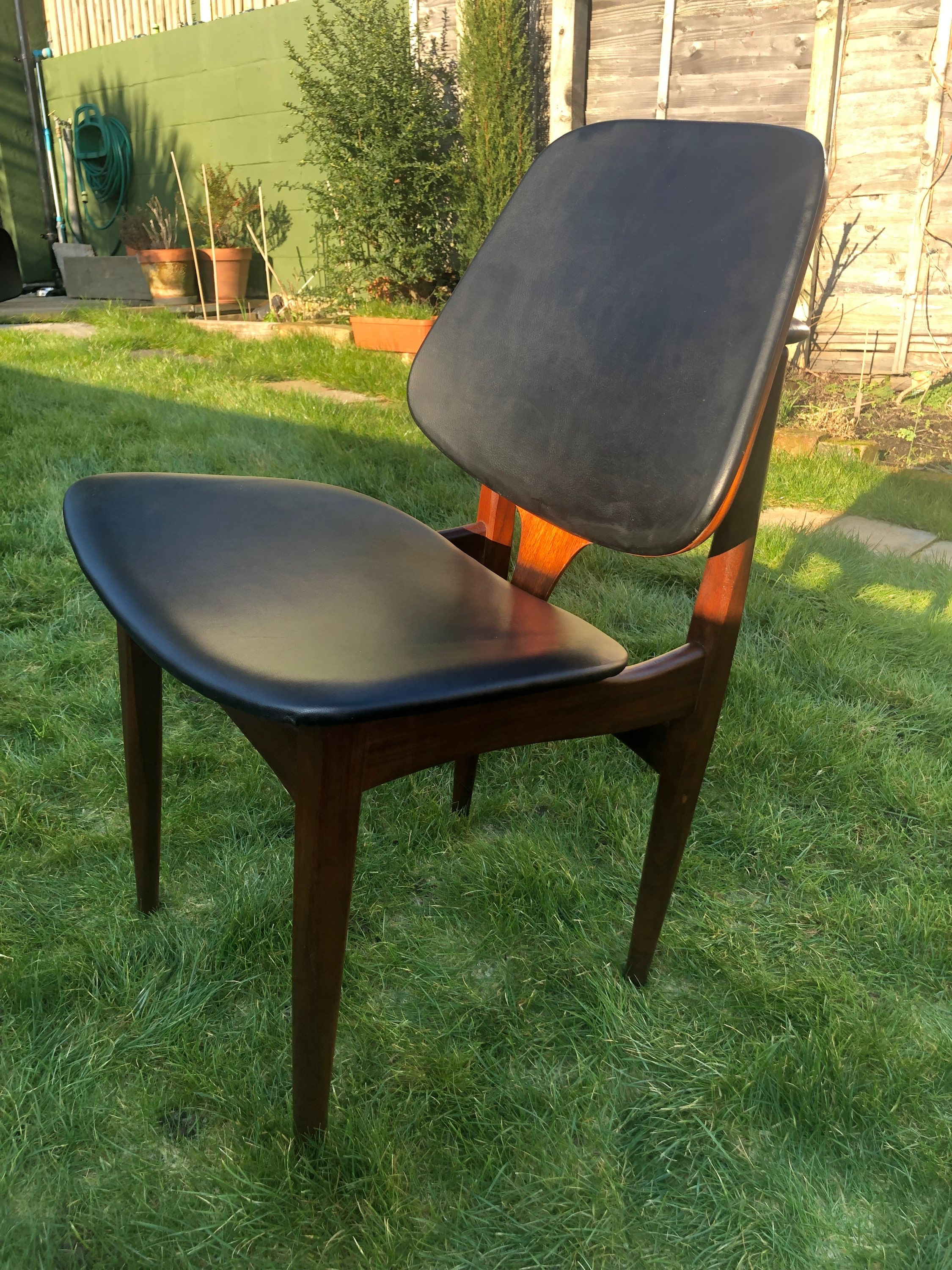 Four Elliotts of Newbury Teak Dining Chairs