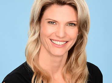 Dr Tanya Lye - square wide lo rez.jpg