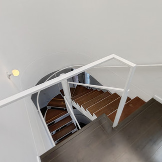APARTAMENTO PENTHOUSE EN VENTA. 2 HABITACIONES, 1.5 BAÑOS, 2 GARAJES, DEPÓSITO. BOSQUE CALDERÓN - CHAPINERO - BOGOTÁ