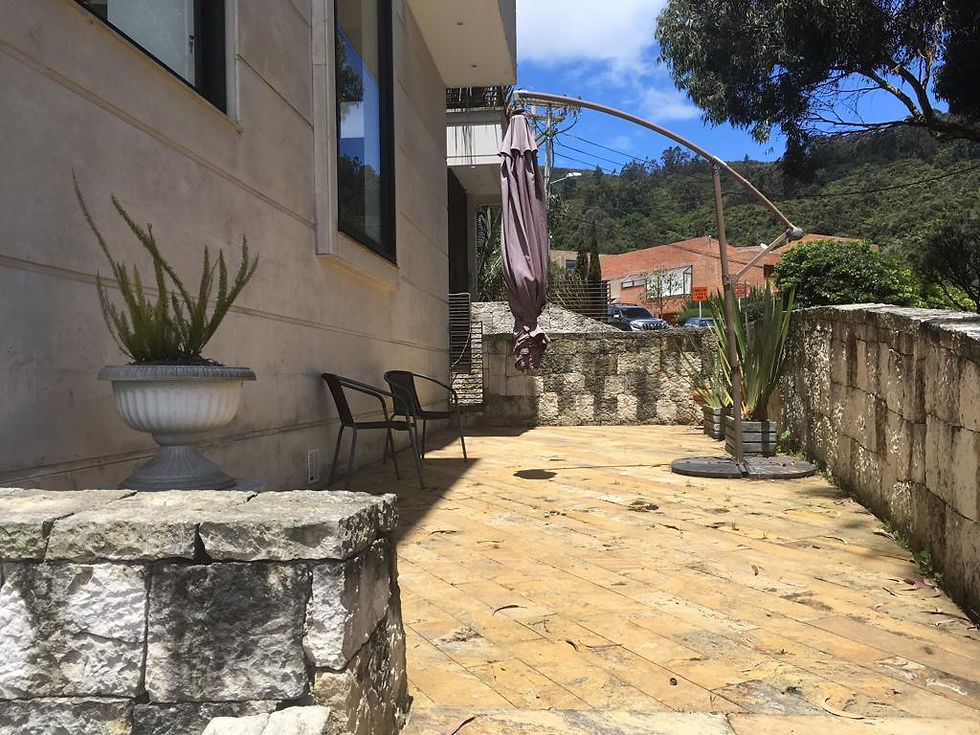 Miniatura: CASA EN VENTA | BOSQUE DE PINOS - BOGOTÁ | 4 ALCOBAS 5 BAÑOS 2 GARAJES