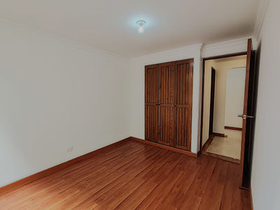 APARTAMENTO EN VENTA 3 HABITACIONES, 2 BAÑOS, 2 GARAJES, ESTUDIO CHICÓ RESERVADO - CHAPINERO - BOGOTÁ