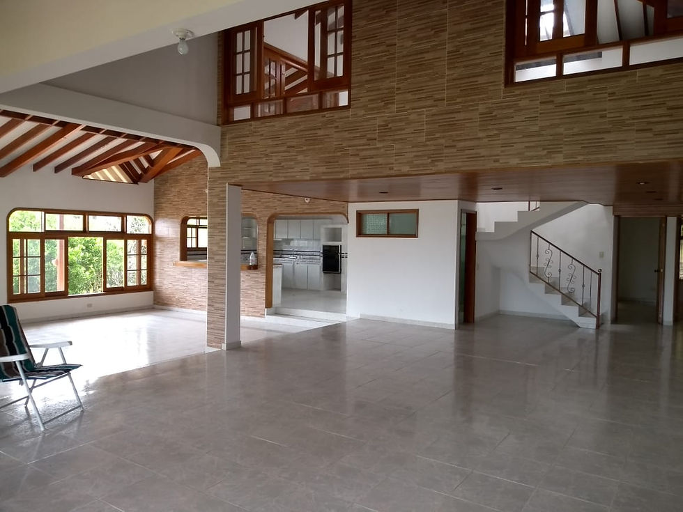 Thumbnail: Country House for Sale | 4 Bedrooms 5 Bathrooms | Silvania Cundinamarca