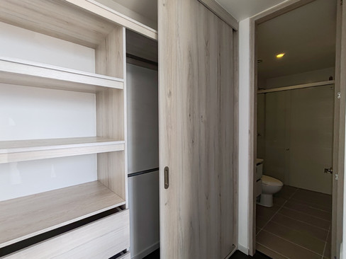 APARTAMENTO PENTHOUSE EN VENTA. 2 HABITACIONES, 1.5 BAÑOS, 2 GARAJES, DEPÓSITO. BOSQUE CALDERÓN - CHAPINERO - BOGOTÁ
