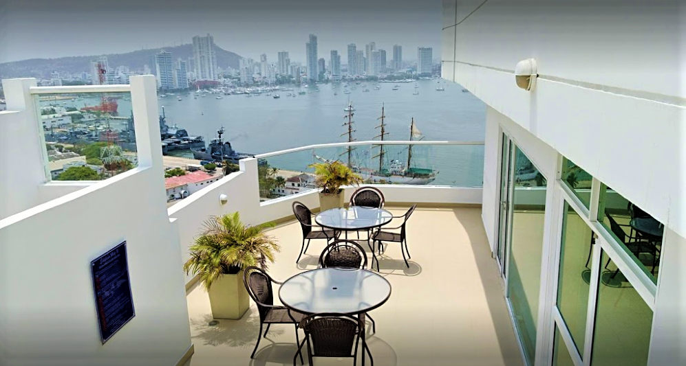 APARTMENT FOR SALE | BOCAGRANDE - CARTAGENA | 1 BEDROOM, 2 BATHROOMS, BALCONY.