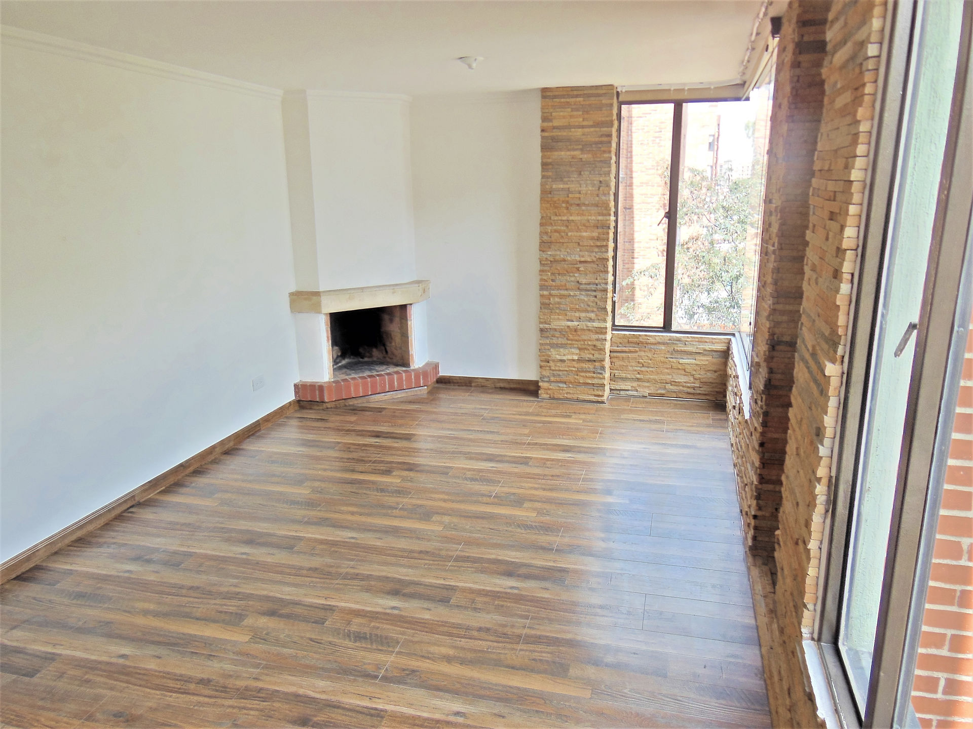 5. Sala Comedor F