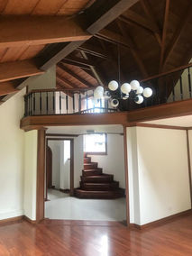 niveles CASA - CHALET EN ARRIENDO | 4 HABITACIONES - 5 BAÑOS - 7 PARQUEADEROS | BOSQUE DE PINOS – USAQUÉN - BOGOTÁ