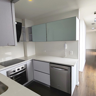 APARTAMENTO PENTHOUSE EN VENTA. 2 HABITACIONES, 1.5 BAÑOS, 2 GARAJES, DEPÓSITO. BOSQUE CALDERÓN - CHAPINERO - BOGOTÁ