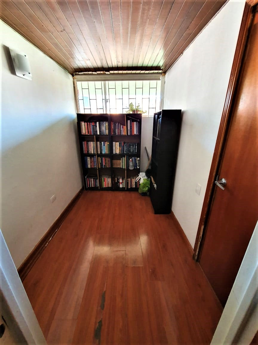 Miniatura: ESPACIOSO APARTAMENTO DÚPLEX VENTA | LA ESMERALDA - BOGOTÁ | 4 ALCOBAS 3 BAÑOS