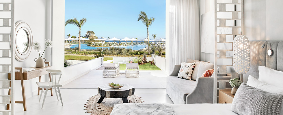 1013_Ikos Aria _ Deluxe Junior Suite with Private Garden PV_6251x3976_2880x1831.jpg
