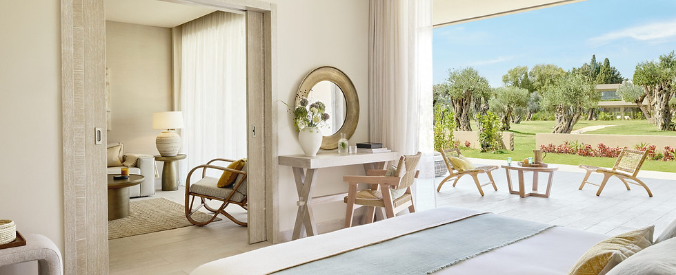 One-Bedroom-Suite-Private-Garden-GVIOD23-3352_Vol.2_2880x1897-scaled.jpg