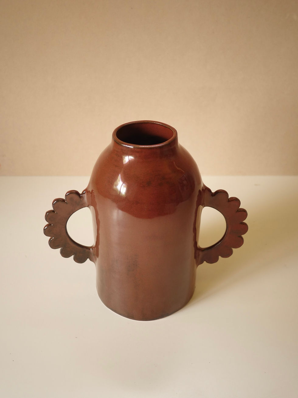 Thumbnail: Angel Vase 04