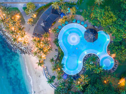 The_Pacific_Sutera_Hotel_Pool_Side__1__800x600px