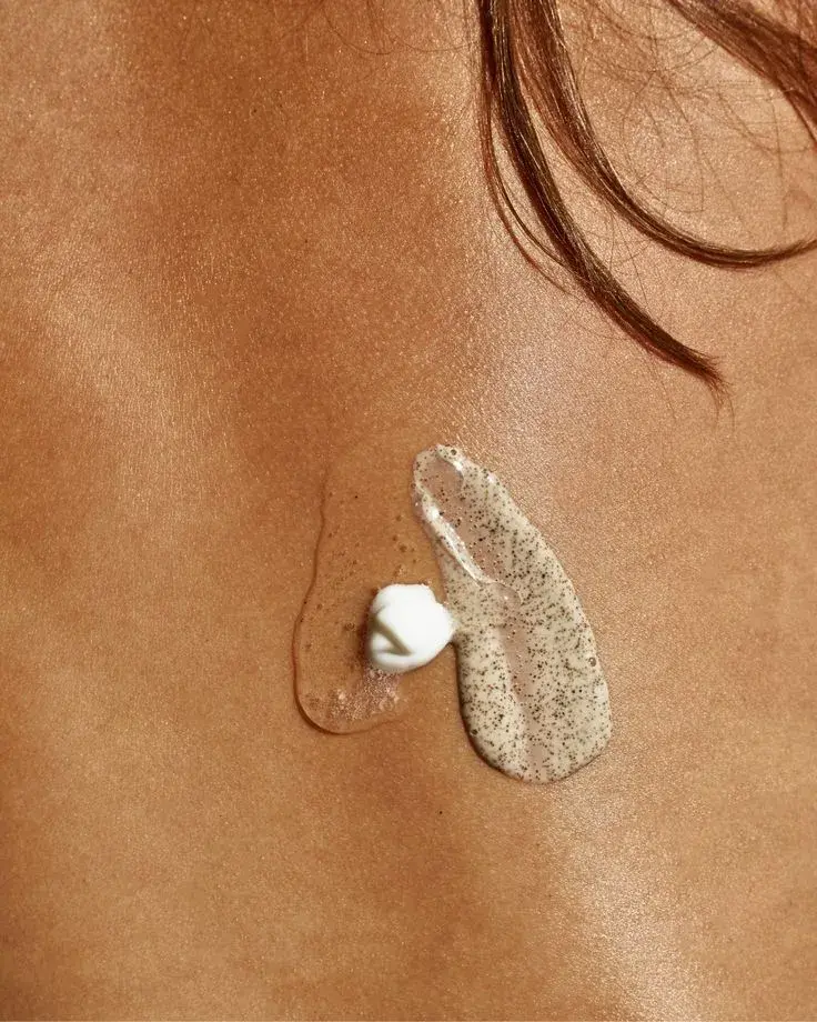 Crème ou huile : deux façons différentes de prendre soin de sa peau