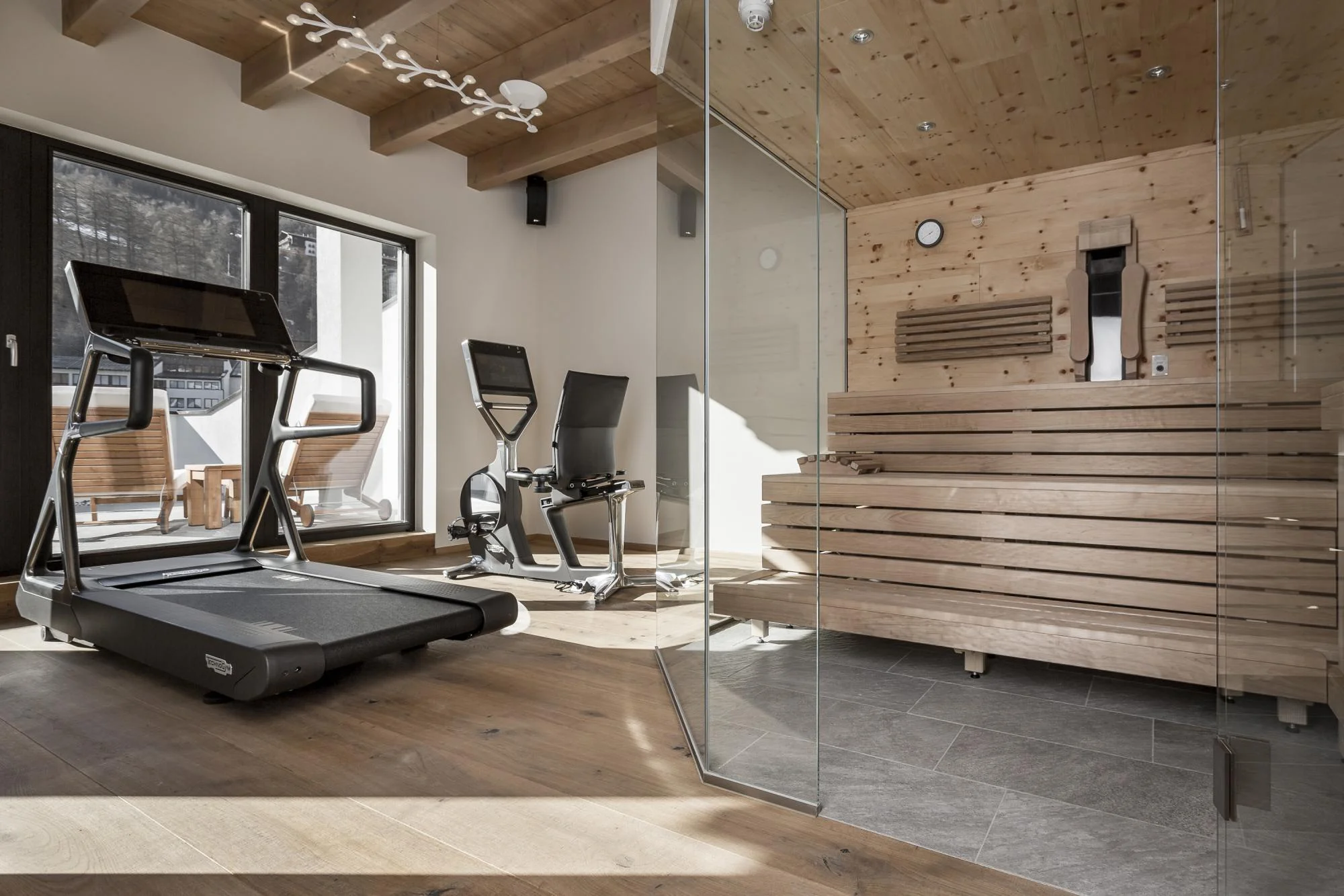 Central Sölden : Suite Présidentielle avec spa privé et salle de sport intégrée