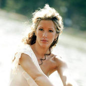 Loana Petrucciani, le reflet brisé d’une époque : de la lumière à la détresse