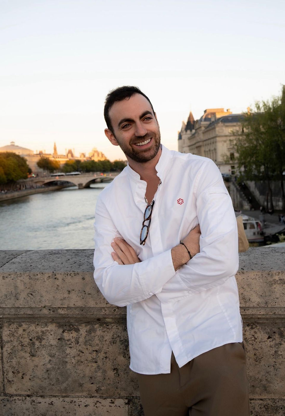 Portrait du chef Matan, fondateur du restaurant Nhome (Paris).