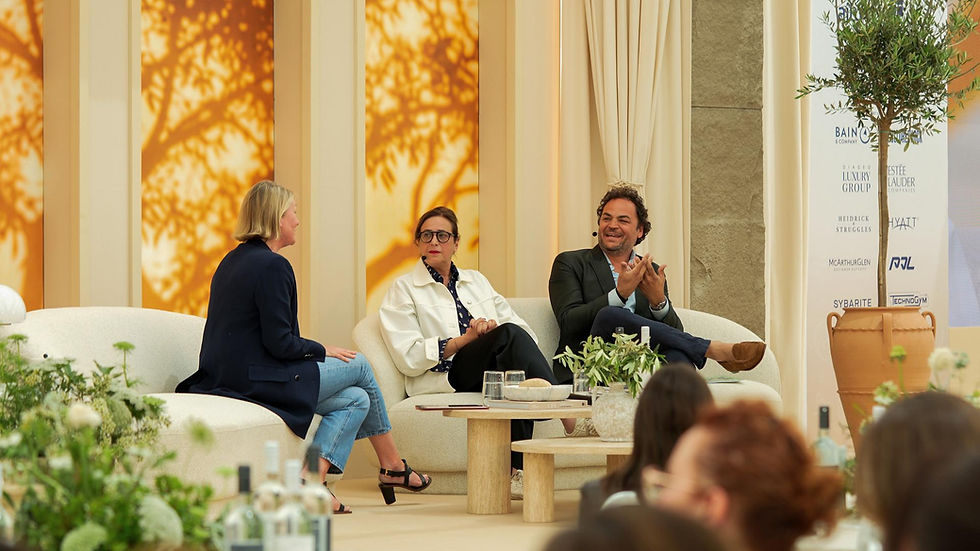 Le luxe ne vend plus seulement des objets