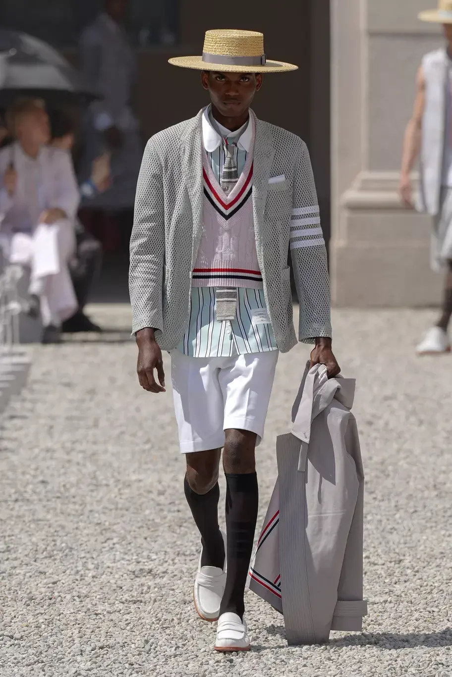 Un vestiaire pensé pour les beaux jours.