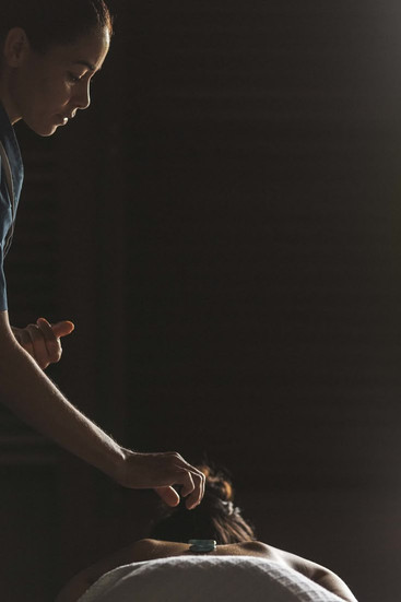 Lo Shiatsu: l’arte giapponese del benessere attraverso il tocco