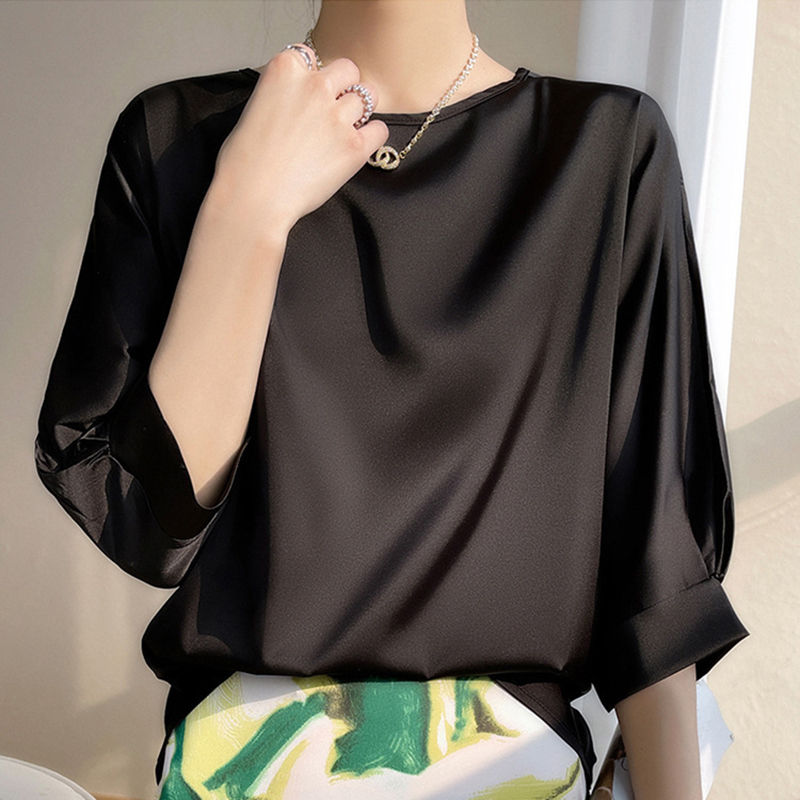 Miniatura: Blusa de Cetim de Seda, Manga Curta, Gola O.
