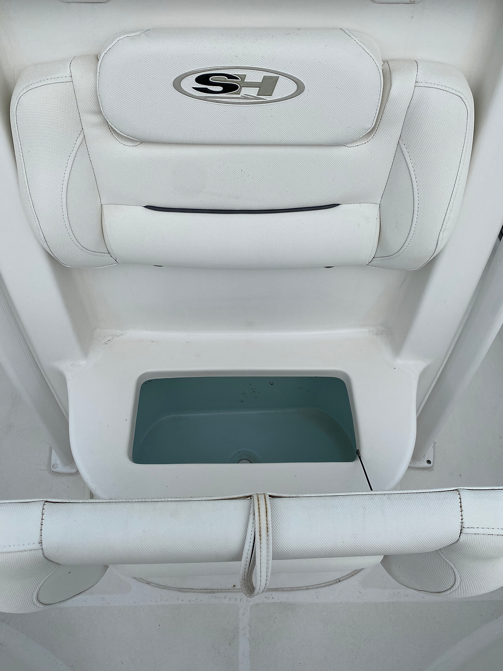 Thumbnail: 2016 Sea Hunt 234 Ultra