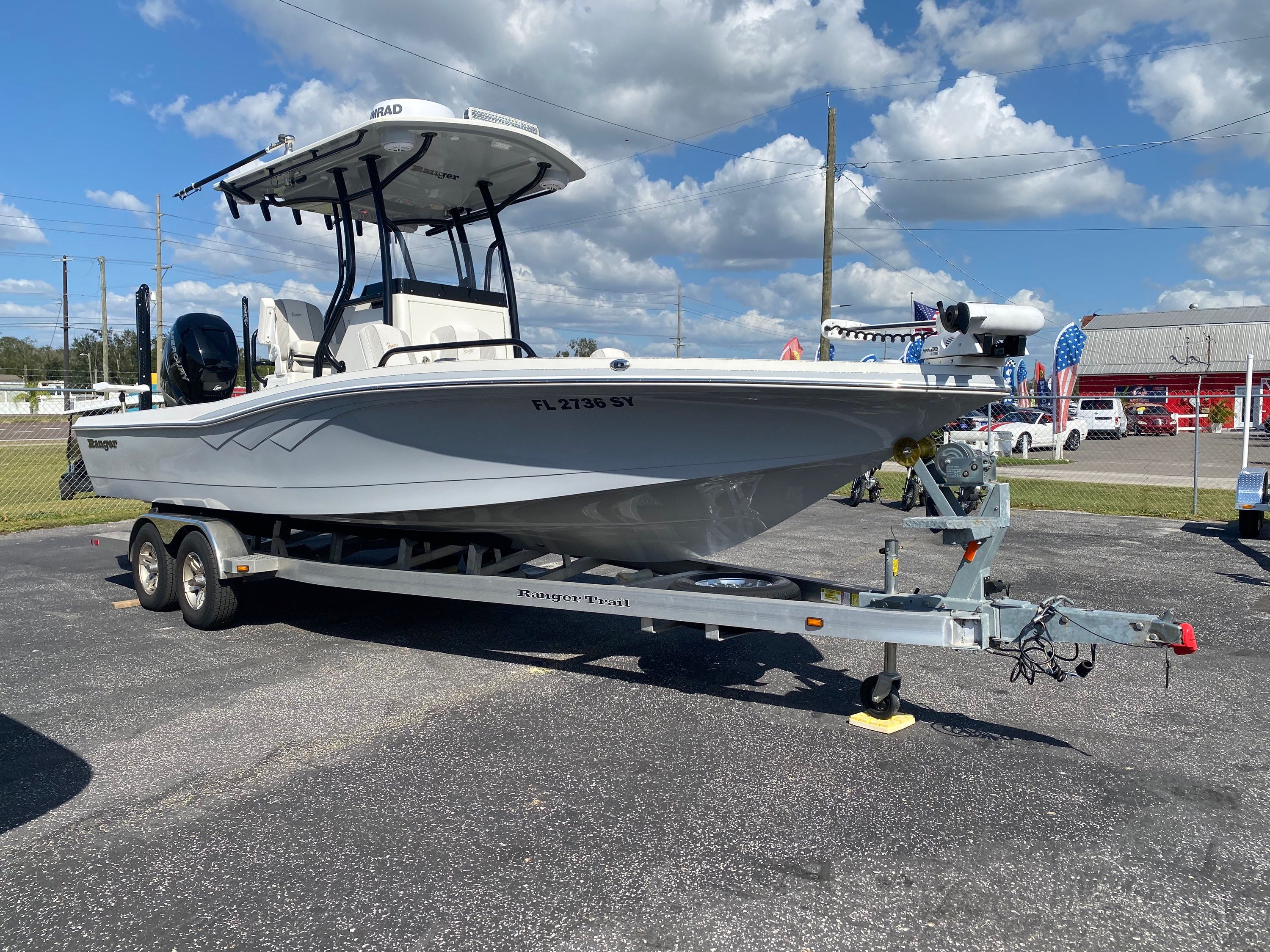 2021 Ranger 2510 Bay