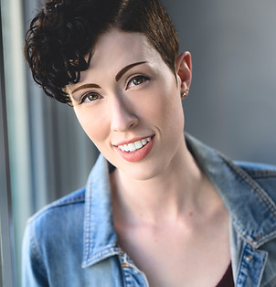 Heidi-Liz Johnson Headshot 2 8x10.jpg