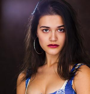 KateLyJohnston_Headshot_Theatrical_7.JPG