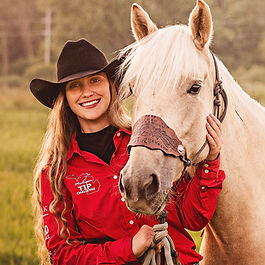 Caitlin is a 24-year-old trainer from Lansing, Michigan. Starting by competing in her first Mustang challenge in 2022, Caitlin has since found her passion for training mustangs at her facility Wild Skye Ranch. She has competed in two EMM’s and three Michigan Mustang Challenges. She enjoys competing with her mustang Nugget in open shows. Caitlin’s goal is to help people better understand and connect with their horses.
