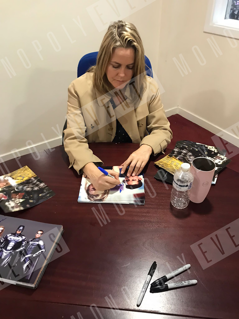 Thumbnail: 10x8" Clueless Close Up Print Signed by Alicia Silverstone