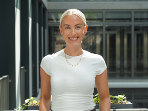 Møt Mathilde – vi kapret henne fra Dyreparken!🐒