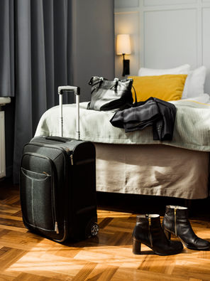 Travel and Hospitality Hiring: Navigating Seasonal Peaks and Gaps