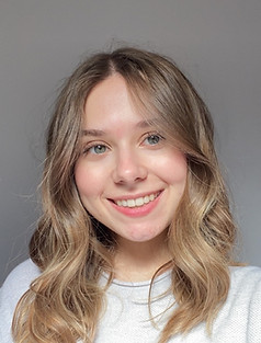 Emily Staples Headshot