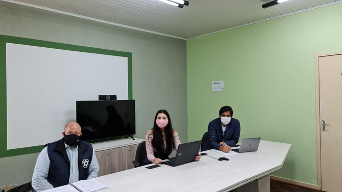 Sindicato e AEACG discutem proposta de apoio aos produtores à intimações recebidas