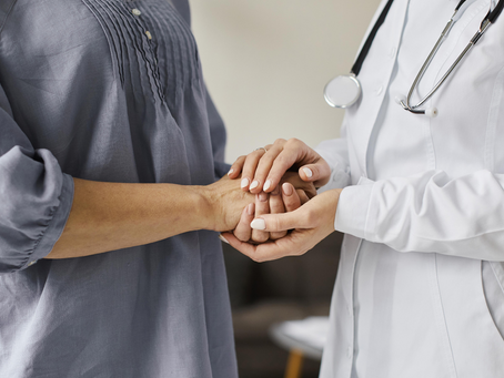 DEPENDENTES PODEM ASSUMIR A TITULARIDADE DO PLANO DE SAÚDE APÓS A MORTE DO TITULAR