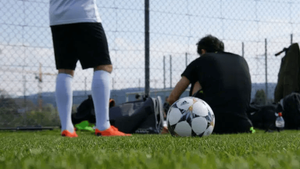 7 Performance Anxiety Tricks for Professional Footballers: From a Specialist Performance Therapist