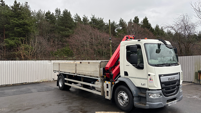 Daf lf 220 HMF Crane truck for sale